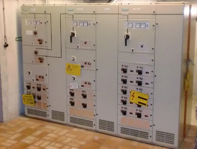 Schaltschrank